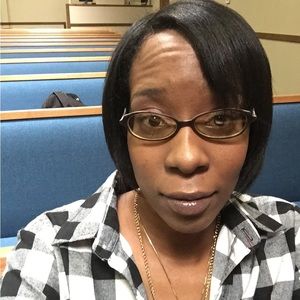 Meet your Posher, Verna